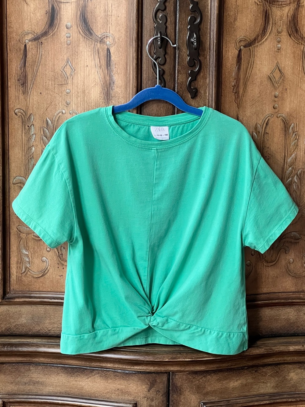 Zara Girls Green Twist Knot Short Sleeve Tee Crewneck Cropped 11/12 fits 10/12